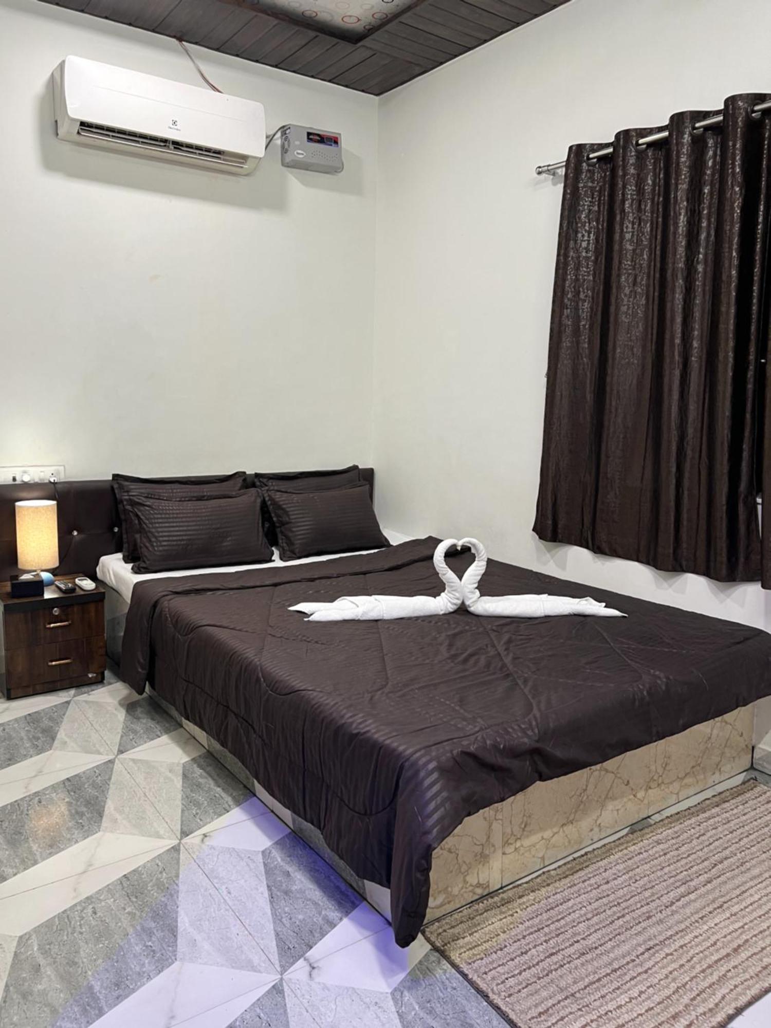 Karjat Ap Resort Esterno foto